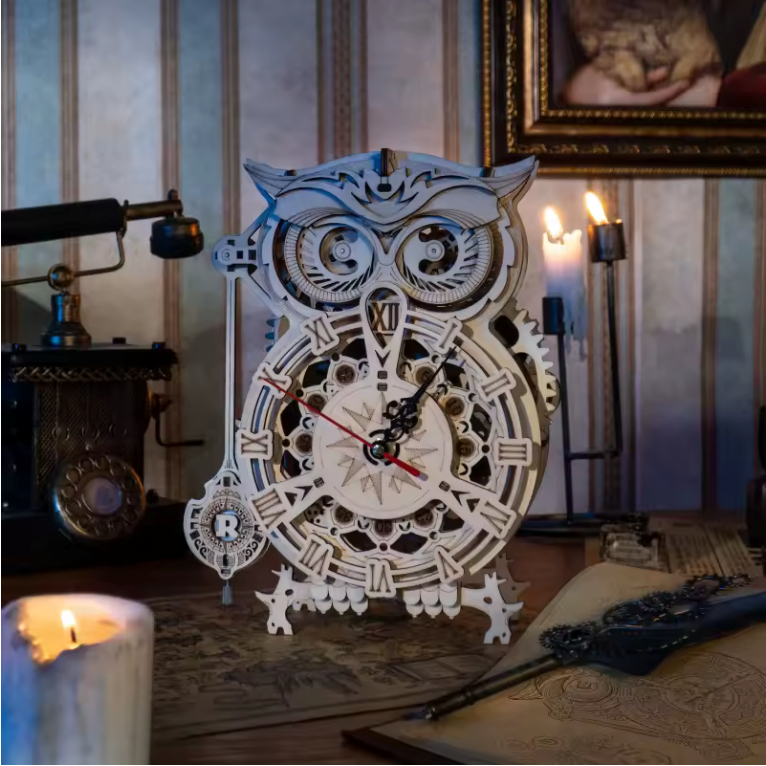 DIY Who's Woo Wooden Puzzle Clock